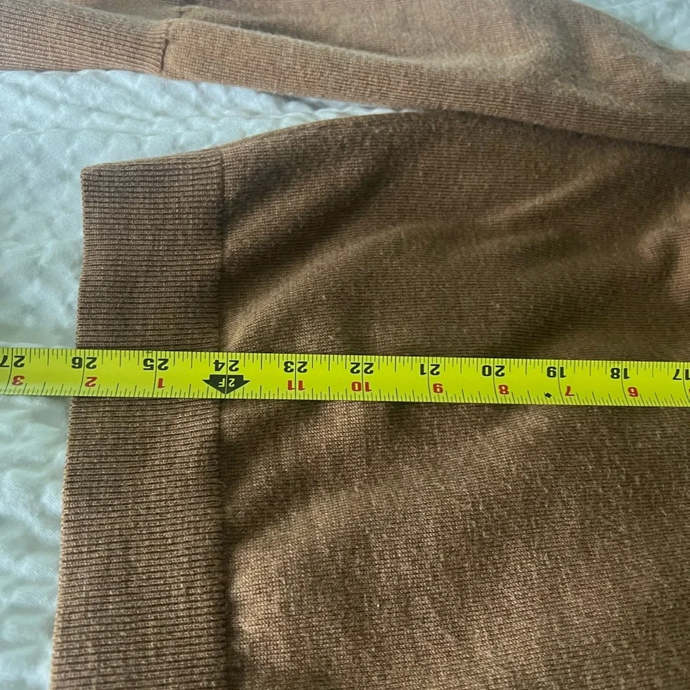 J.CREW| Men’s Merino Wool V-Neck Sweater | Camel Brown | Size L
